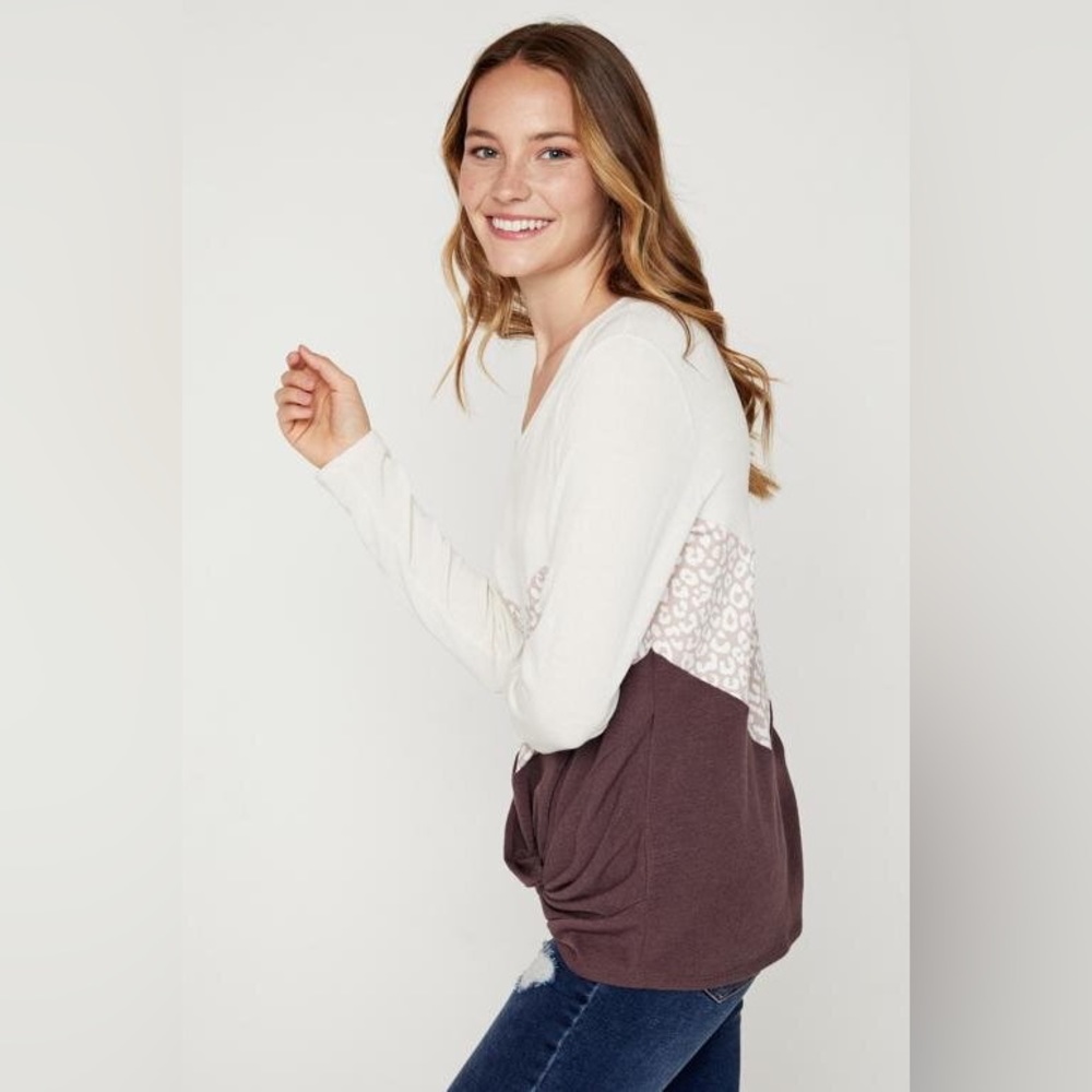 NWT Hailey & Co Animal Print Color Block Long Sleeve Top, Brown/Cream - Picture 7 of 13